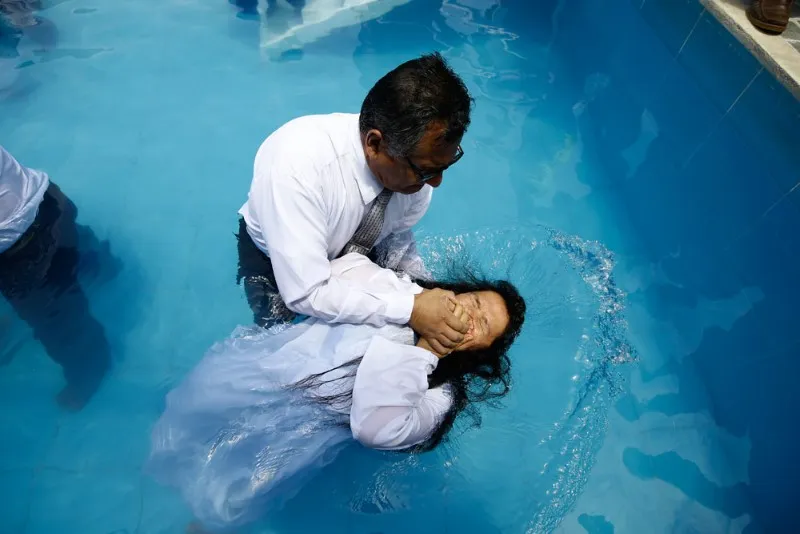 bautismo-en-agua-biblia