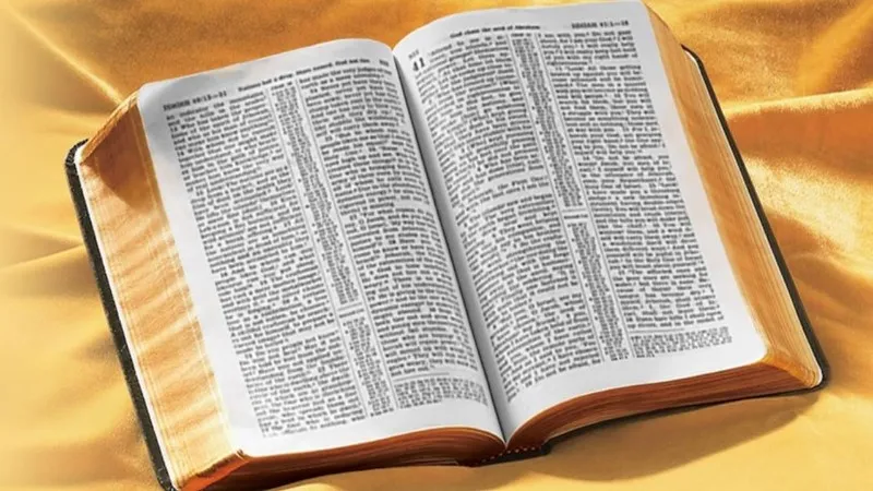 imagenes-de-una-biblia