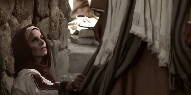 la-mujer-que-toco-el-manto